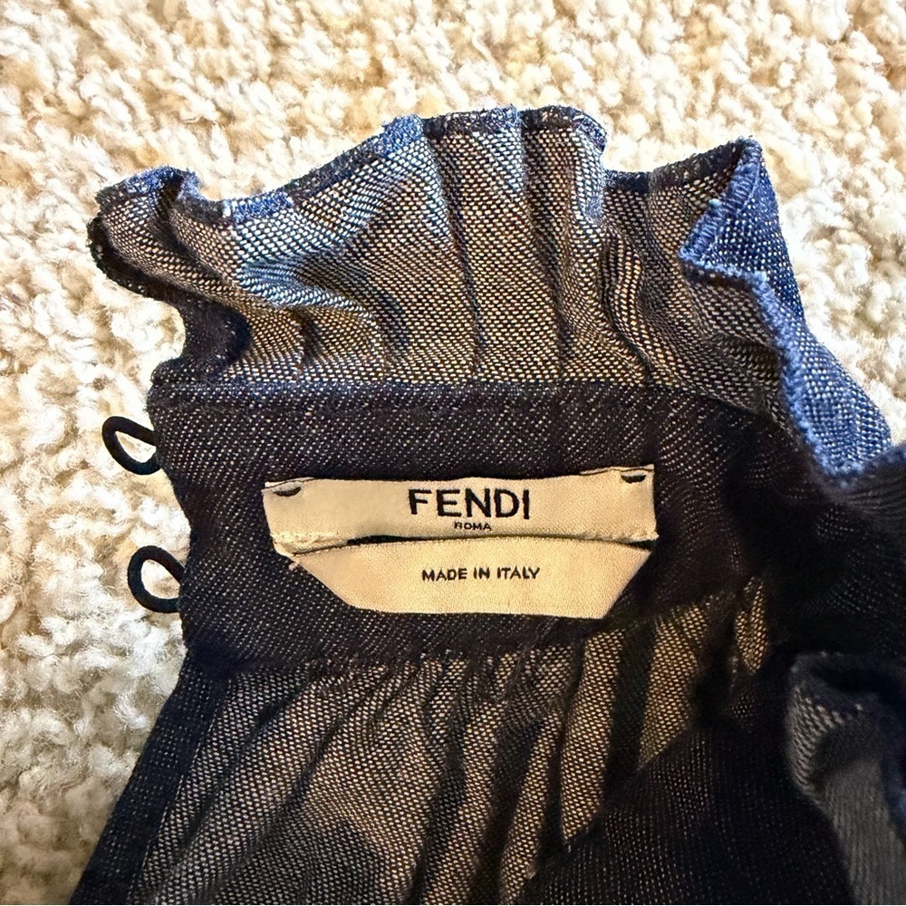 Fendi denim blouse authentic - Picture 4 of 8